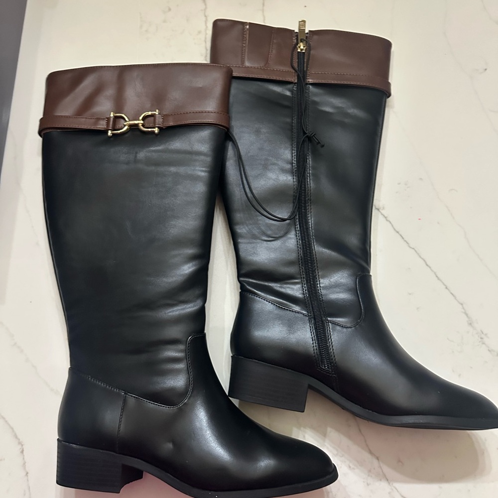 NWT: Liz Claiborne Black and Brown Boots